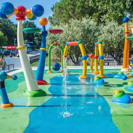 Istria Mobile Homes Zelena Laguna ホリデーパーク