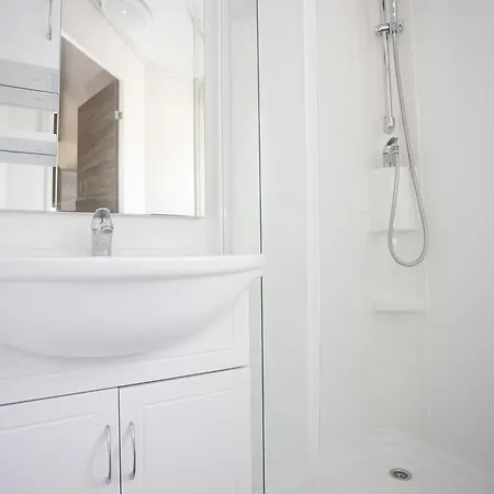 Village de vacances Istria Mobile Homes Zelena Laguna 4*